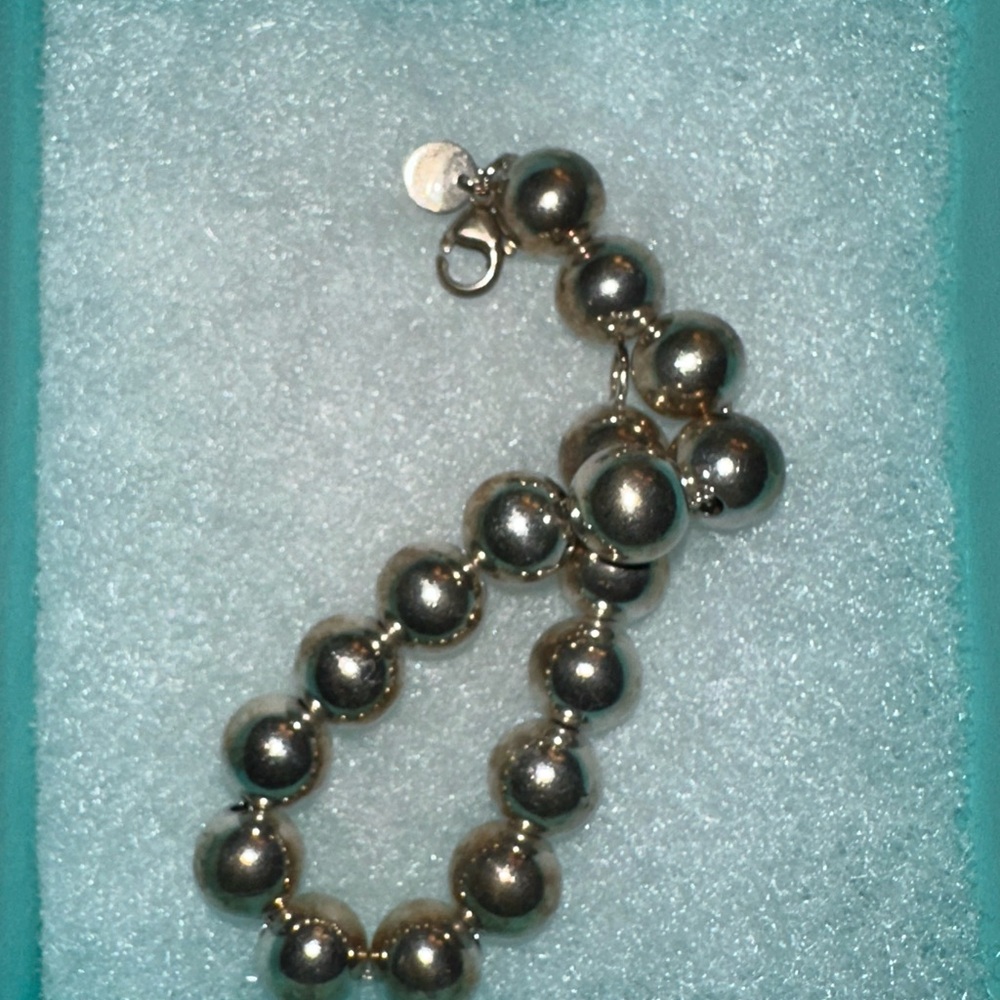 Vintage Tiffany HardWear Ball Bracelet in Silver.